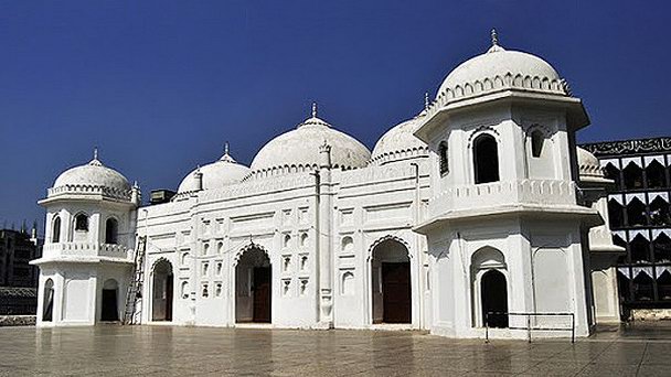 Мечеть Saat Masjid в Даке