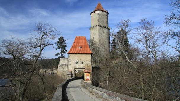 Замок Звиков в Писеке