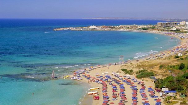 Голубая лагуна Айя-Напа