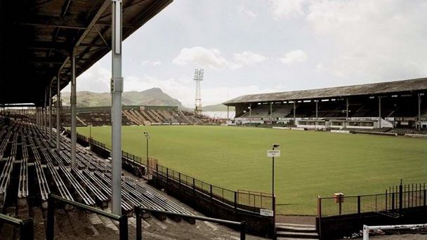 Стадион Easter Road в Шотландии