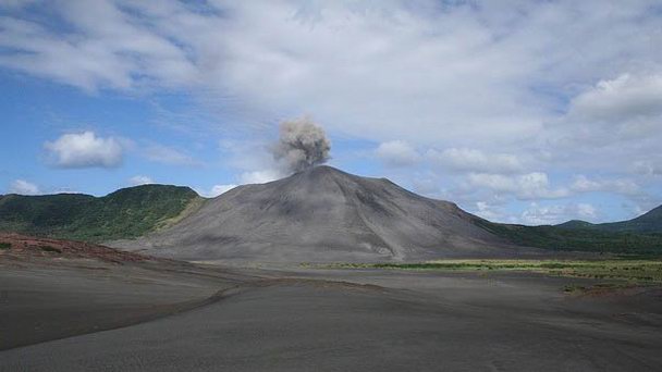 Вулканы Вануату в Танне
