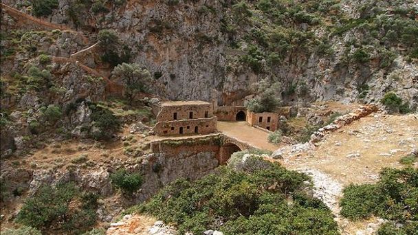 Монастырь Католико на Острове Крит