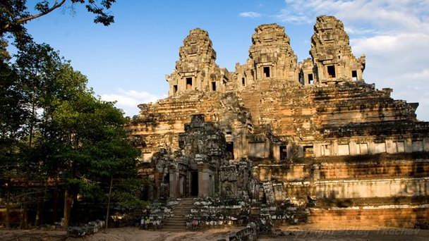 Храм Та Кео в Сием Рипе Храм Та Кео в Сием Рипе