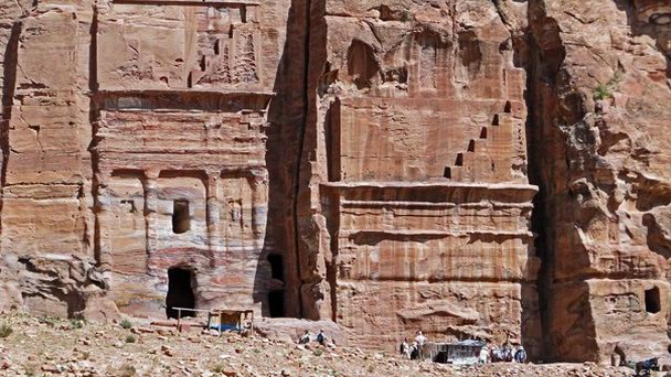 Шелковая гробница в Петре