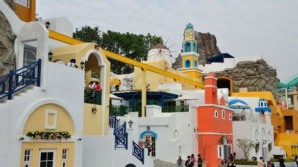 Развлекательный парк E-DA Theme в Гаосюне