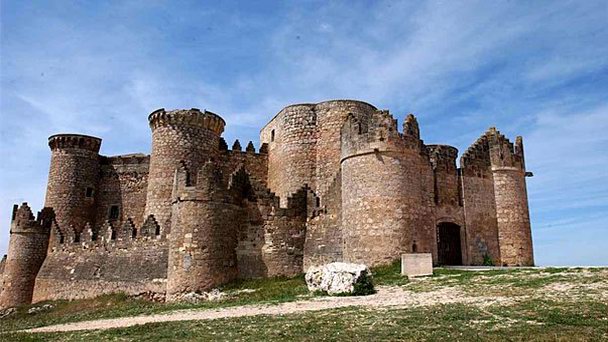 Замок Бельмонте в Куэнке