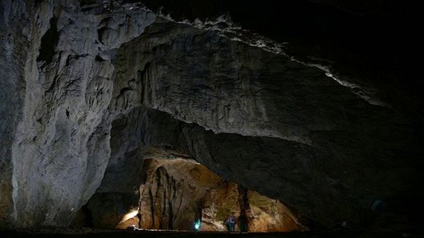 Пещера «Бачо Киро» в Дряново