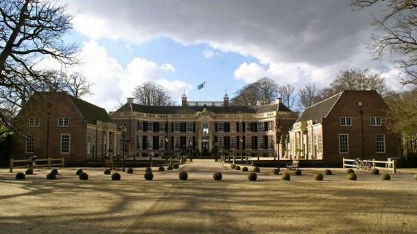 Замок Гроеневелд в Утрехте