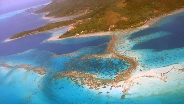 Остров Бора - Бора в Бора Боре