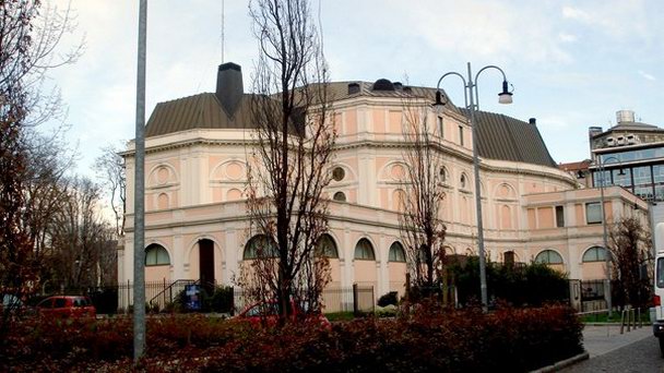 Театр Даль Верме в Милане