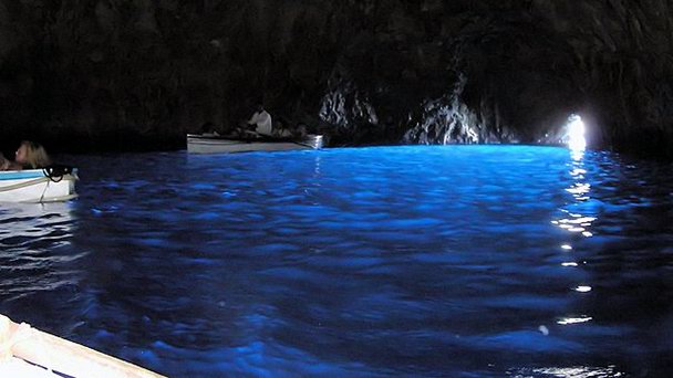 Голубой грот в Марсаскале Голубой грот в Марсаскале