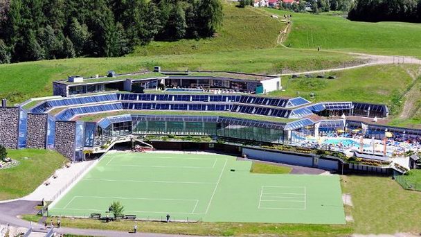 Спортивно-деловой комплекс Олимпия в Тироле