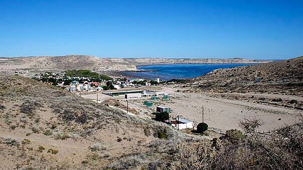 Деревня Пуэрто Пирамидес в Пуэрто-Мадрине