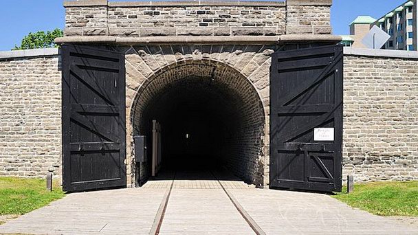 Железнодорожный тоннель Броквилла в Онтарио