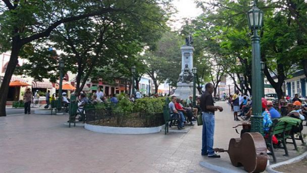 Площадь Долорес в Сантьяго де Куба