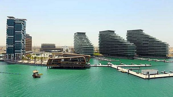 Морской клуб Аль-Бандер в Манаме