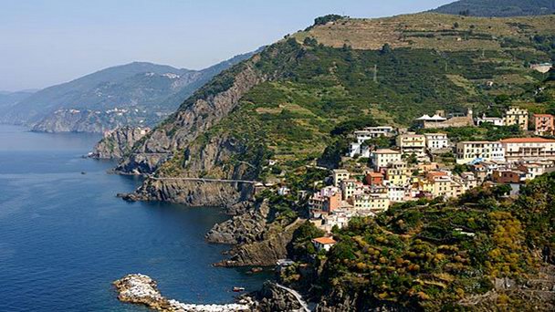 Город Риомаджоре в Чинкве Терре в Лигурии