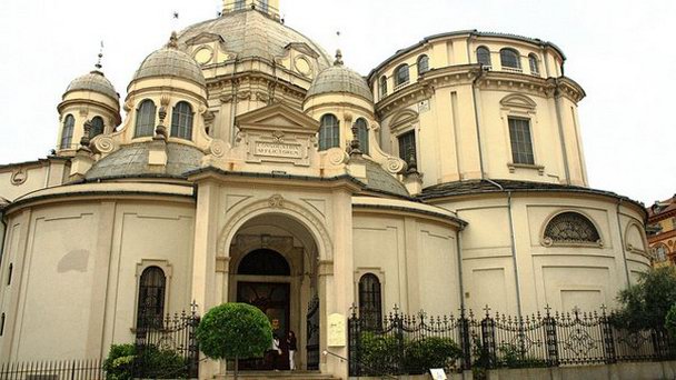 Церковь Богоматери Утешения в Турине