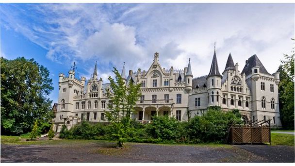 Дворец Комменде в Северном Рейн-Вестфалии