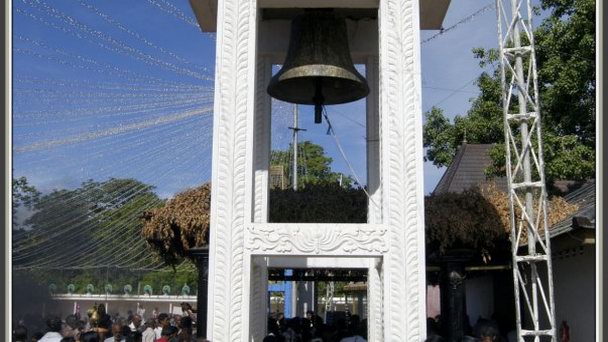 Храмовый комплекс в Катарагаме в Тангалле