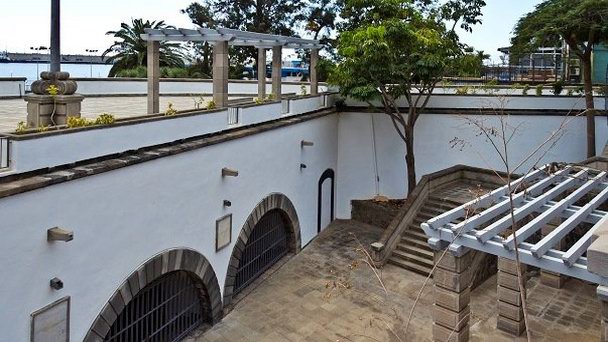 Замок Кастильо-де-Пасо Альто на Канарских островах