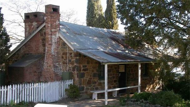 Коттедж Бланделл в Канберре