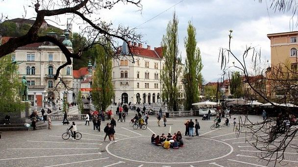 Площадь Прешерна в Любляне