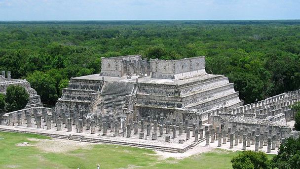 Храм воинов в Канкуне