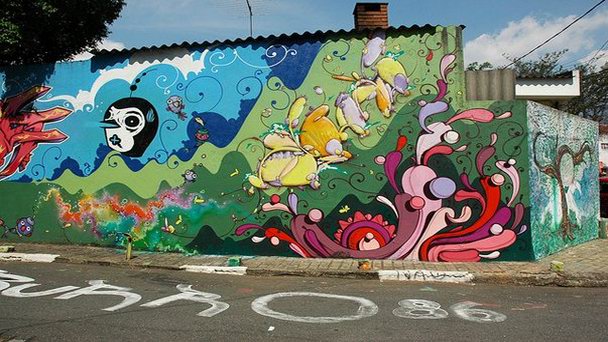 Стена Beco do Batman в Сан-Паулу