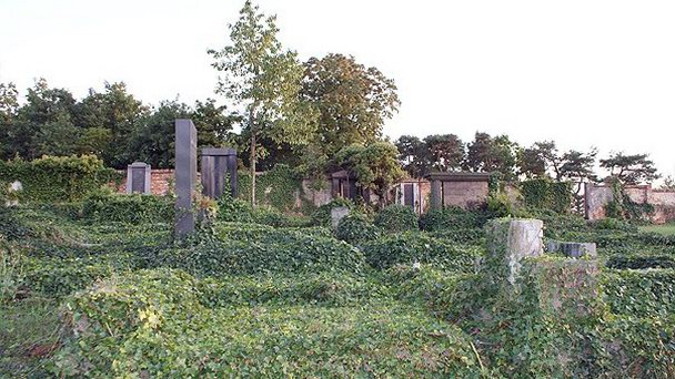 Еврейское кладбище в Зноймо
