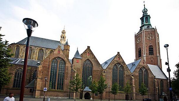 Готическая церковь Гроте Керк в Гааге