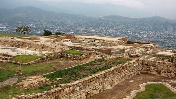 Археологическая зона Ацомпа в Оахаке