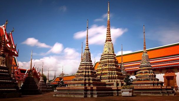 Храм Спящего Будды в Бангкоке