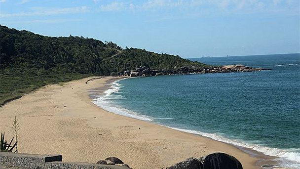 Пляж Taquarinhas в Санта-Катарине