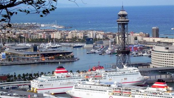 Морской порт в Барселоне
