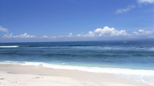 Пляж Лембонган