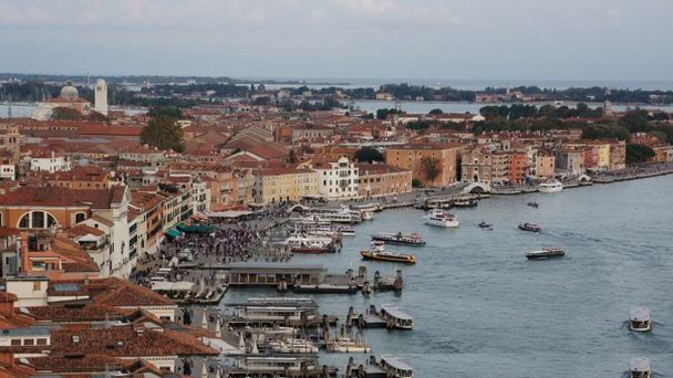 Набережная Рива дельи Скьявони в Венеции