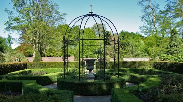 Сад при замке Хеммен в Гелдерланде