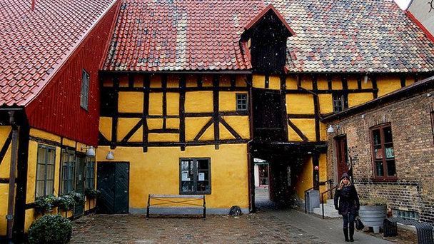 Закрытый дворик Хедманска Гарден в Мальмо