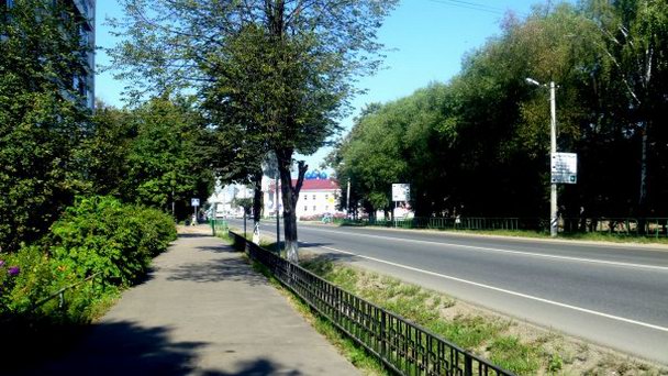 Улица советская московская область. Центральная улицы Бронницы. Бронницы улицы города. Бронницы Юго Восток. Улица Дворянская в Бронницах.