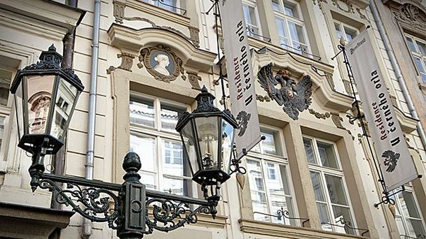 Дом У Черного орла в Праге