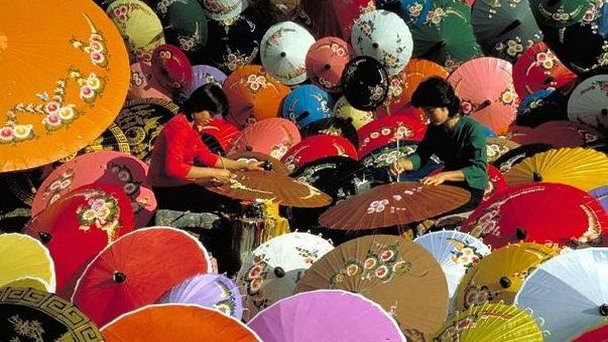 Фабрика зонтов в Чианг Маи