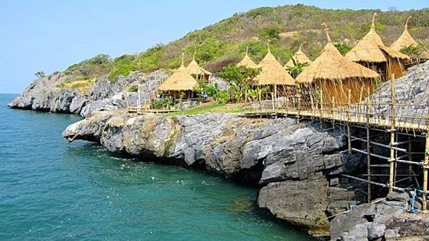 Остров Ко Сичанг в Провинции Чонбури