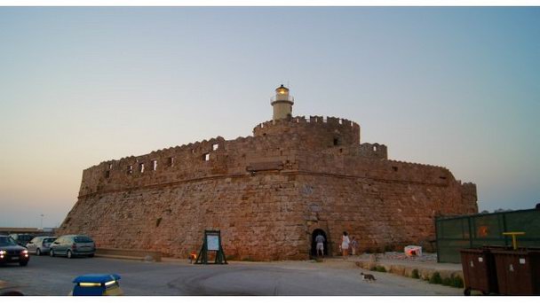 Маяк родоса на Родосе