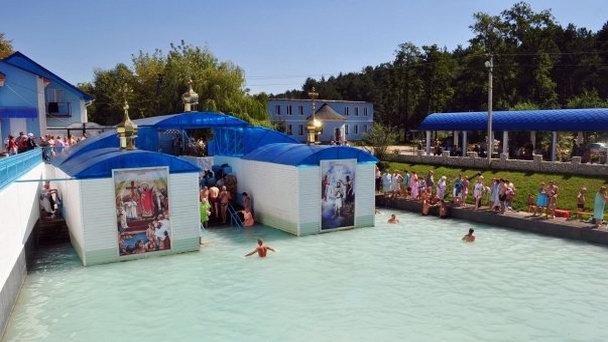 Источник святой праведной Анны в Почаеве