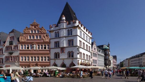 Красный дом Трира в Рейнланд-Пфальце Красный дом Трира в Рейнланд-Пфальце