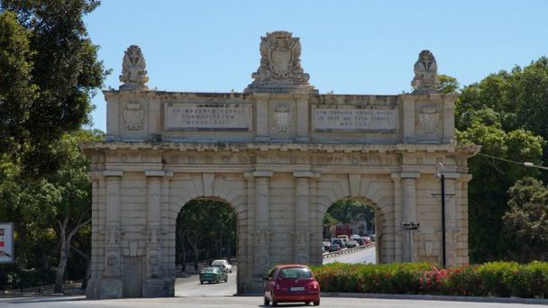 Флориана. Ворота Porte des Bombes в Валетте