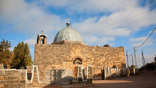 Церковь Эзра в Босре