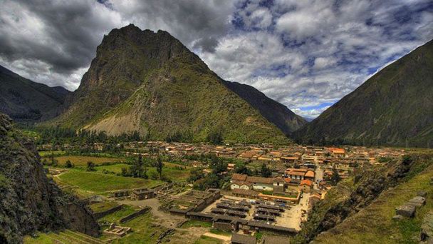 Древний город Ольянтайтамбо в Куско