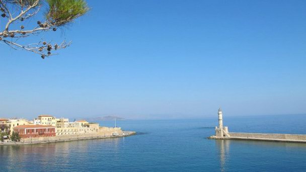 Маяк в Ханьи на Острове Крит